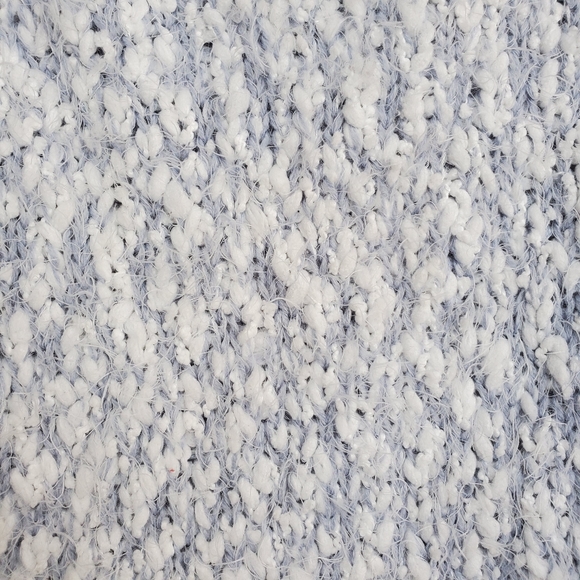 Shaggy Eyelash Sweater Stretchy Blue Grey White NWOT XL - Picture 10 of 14